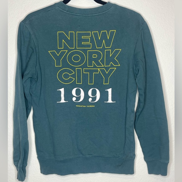 Cotton On Garments Womens Sweatshirt‎ NYC 1991 Graphic Teal Crewneck Size S - Picture 4 of 5
